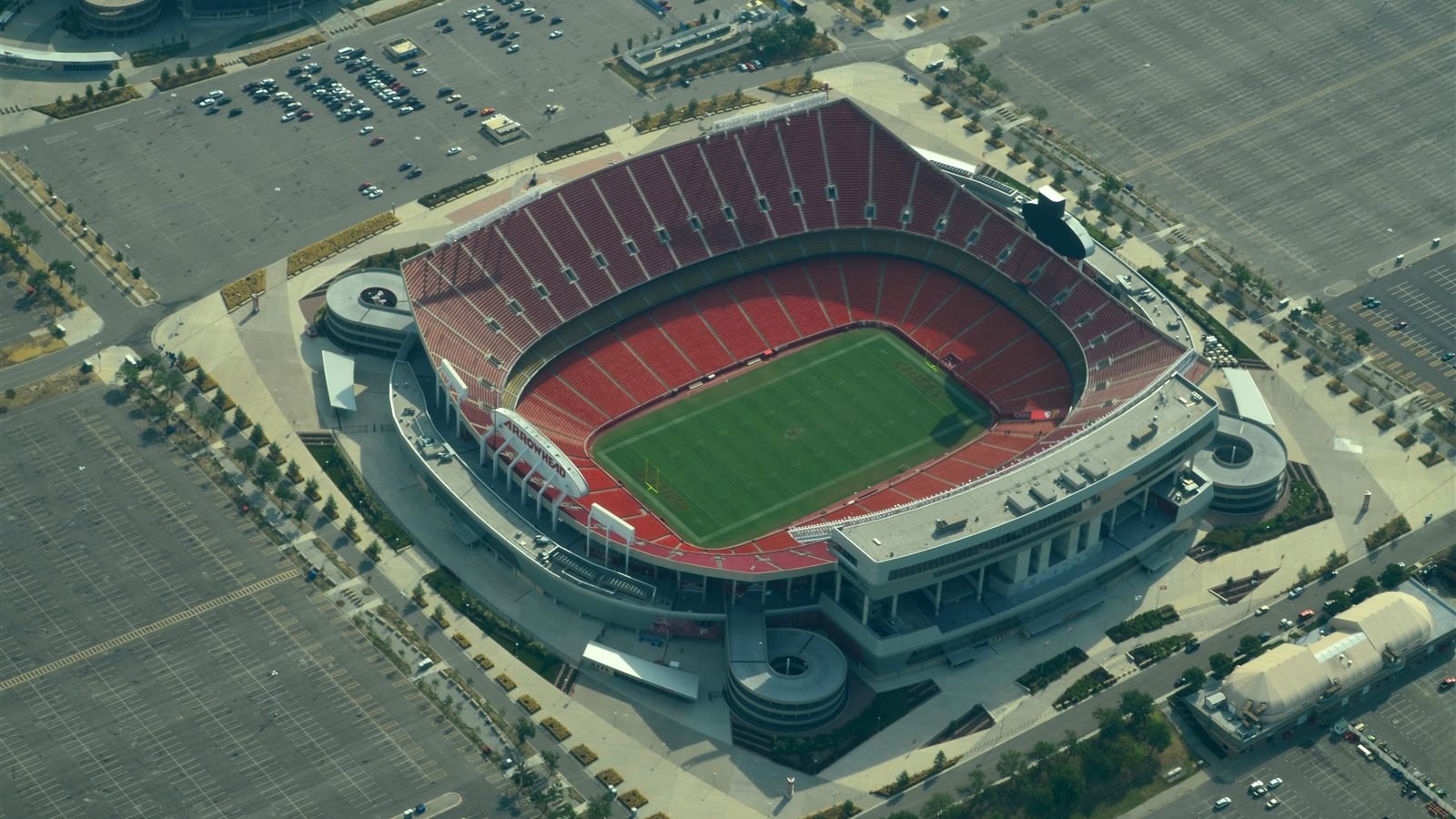 Aerial view of Arrowhead Stadium in Kansas City, host of Argentina vs Switzerland in the 2026 World Cup quarterfinals