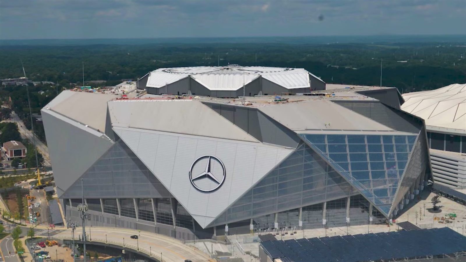 Mercedes-Benz Stadium in Atlanta, host of the England vs Argentina semifinal at the 2026 World Cup